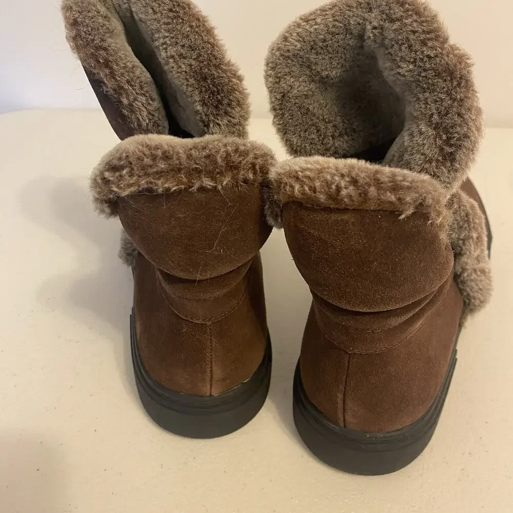Naturalizer Brown Suede Women 8.5M Boots Shearling Ankle Soft Warm Side Zip
